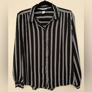 H&M Long Sleeve Black & White Collared Blouse